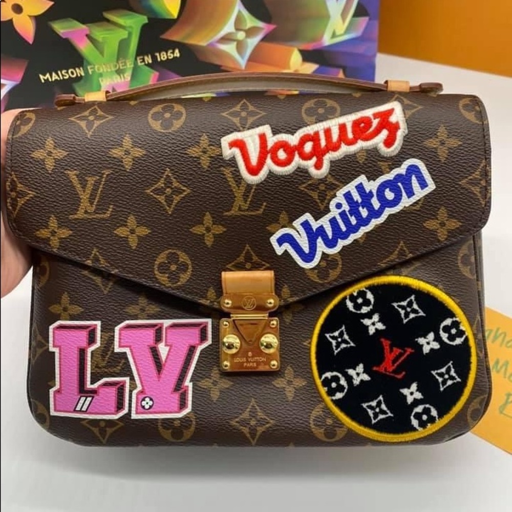 Louis Vuitton Patch Pochette Métis Limited Editio